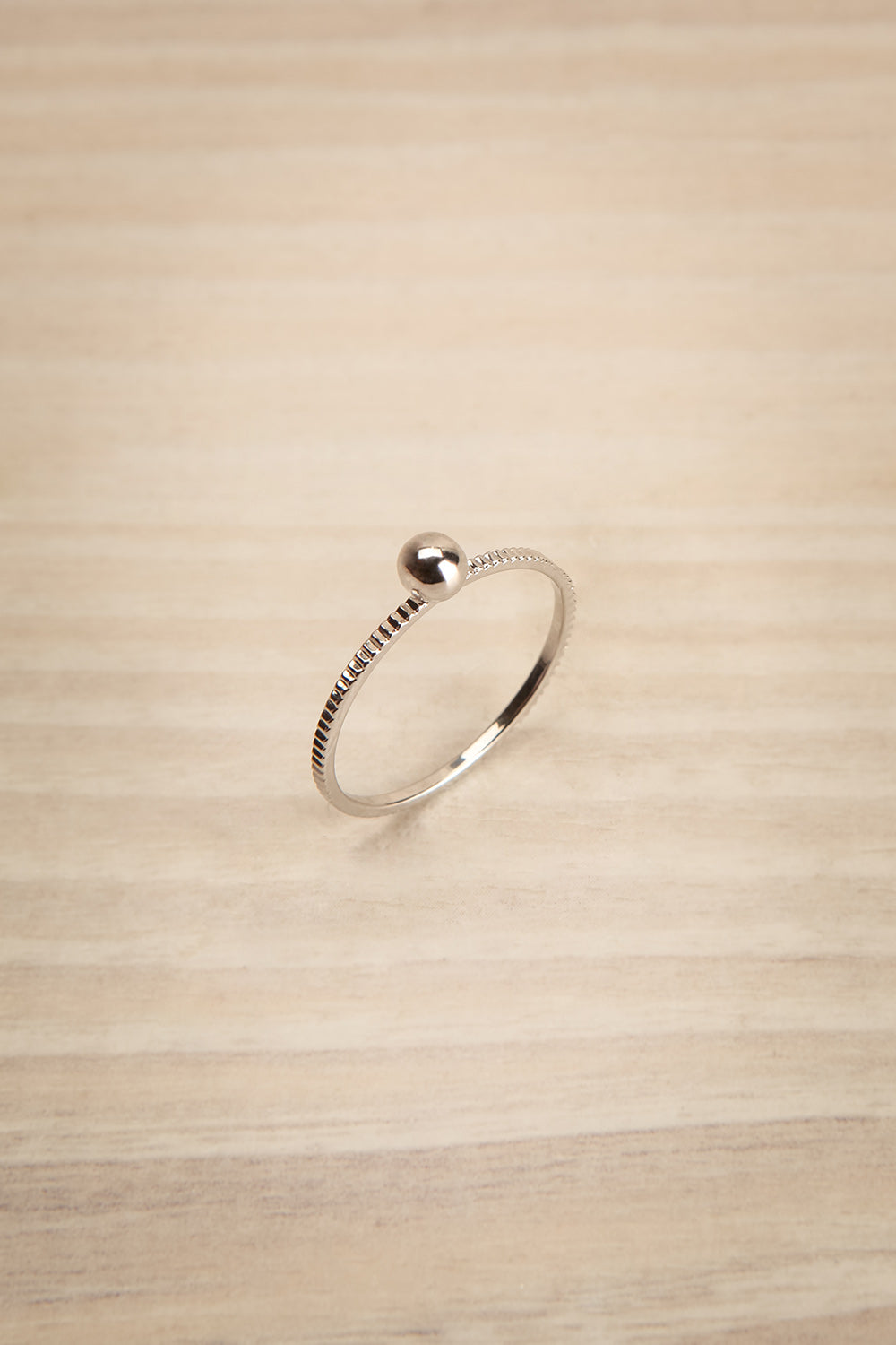 Thin Wave Ring 925 Silver | Stacking Rings | Musemond